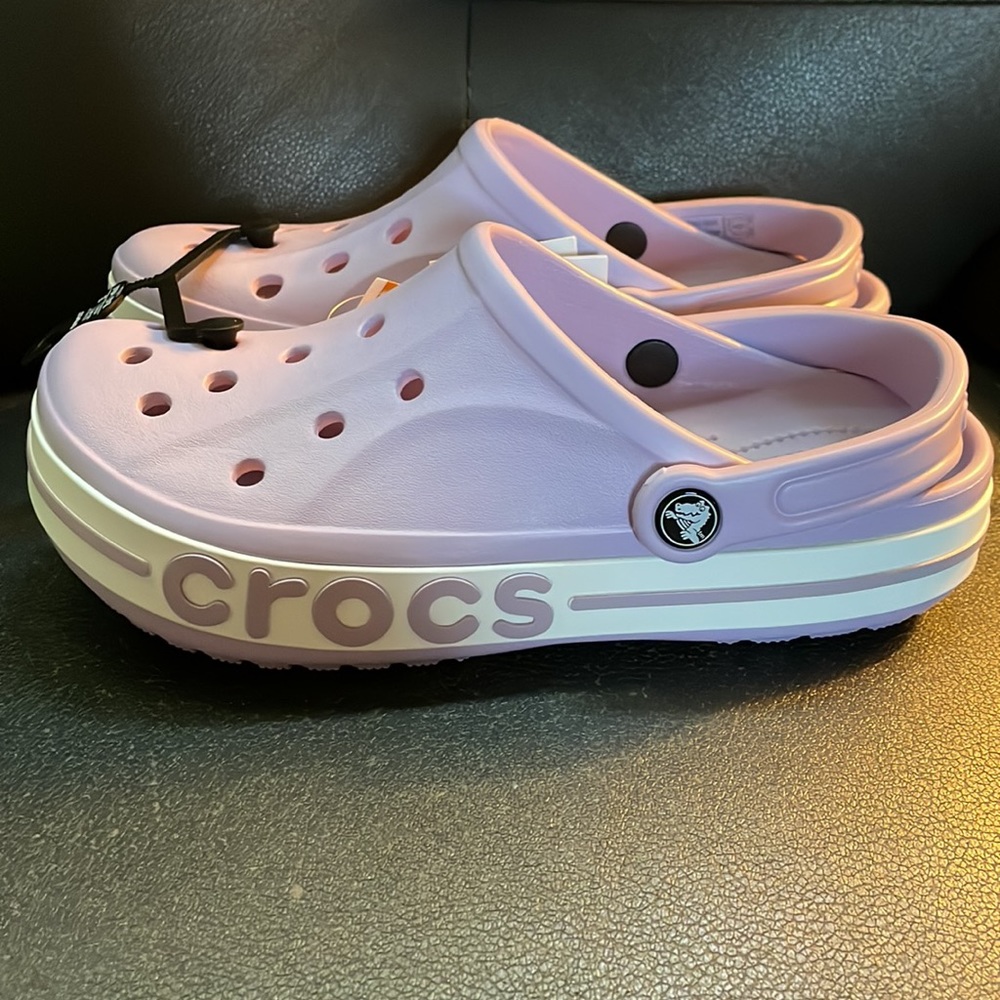 NWT Crocs Bayaband Clog Lavender & white size 7 Mens, 9 Womens BEAUTIFUL! - Picture 3 of 7